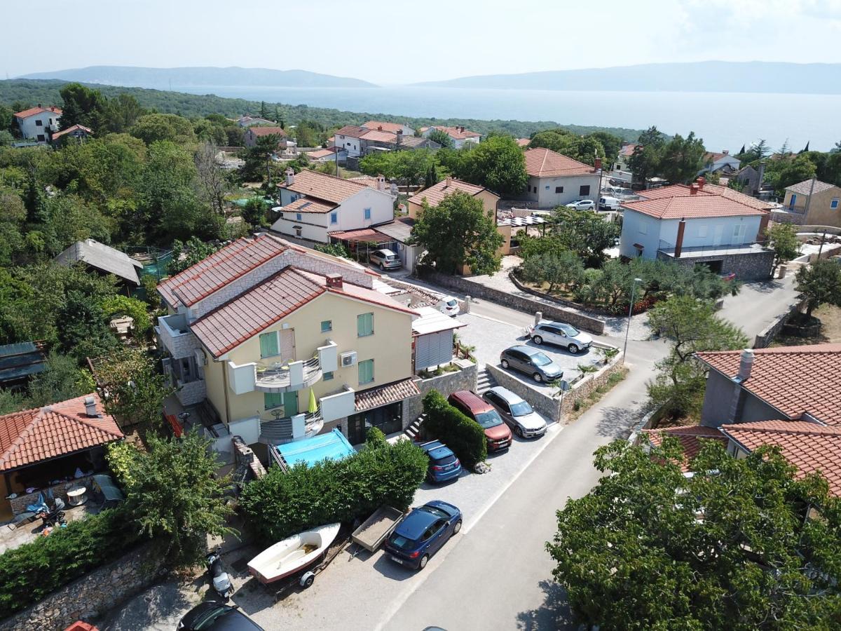 Lavanda Apartments&Studios Pinezići Exterior foto