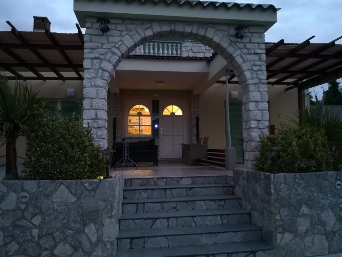 Lavanda Apartments&Studios Pinezići Exterior foto