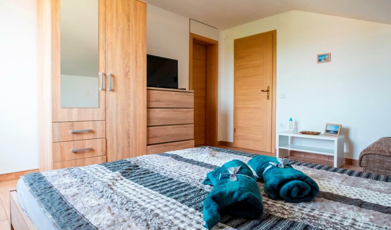 Lavanda Apartments&Studios Pinezići Exterior foto